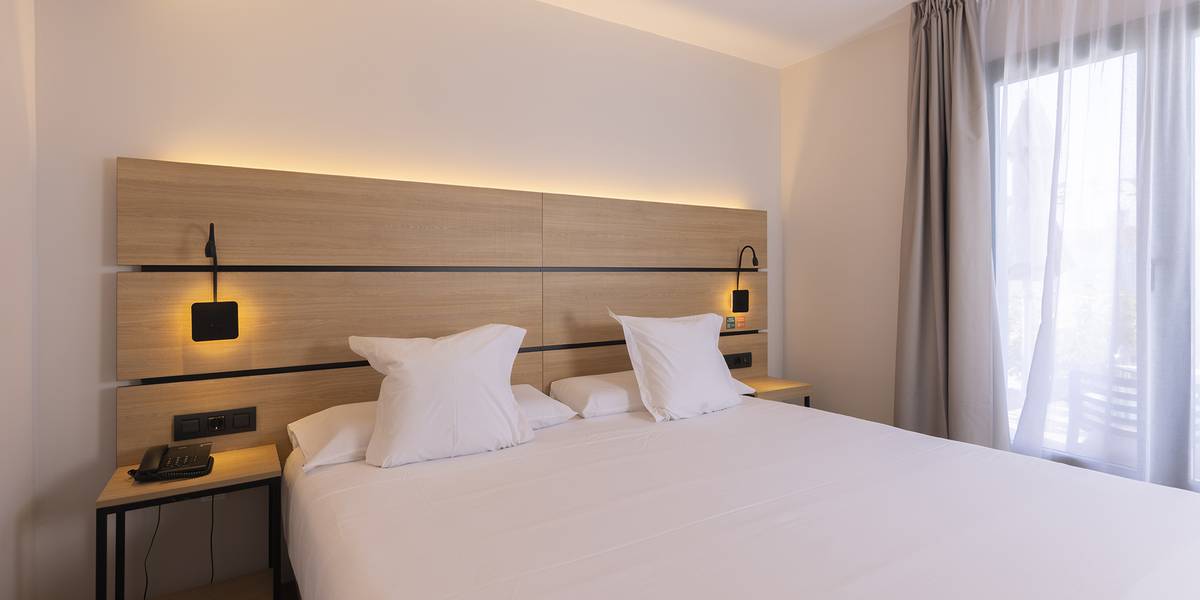 Superior suite with private pool Hotel MYND Yaiza LANZAROTE