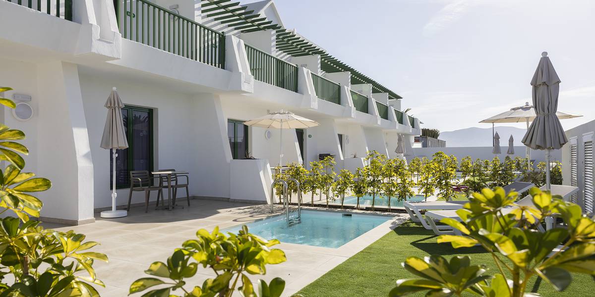 Superior suite with private pool Hotel MYND Yaiza LANZAROTE