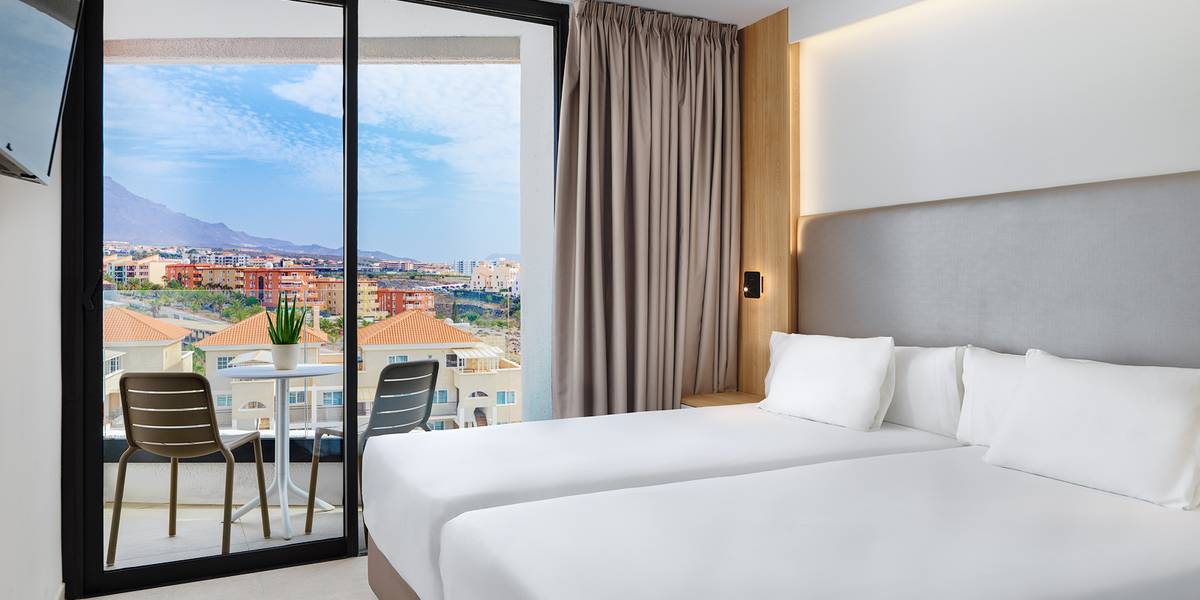 Chambre double avec vue partielle sur la mer Hotel MYND Adeje TÉNÉRIFFE