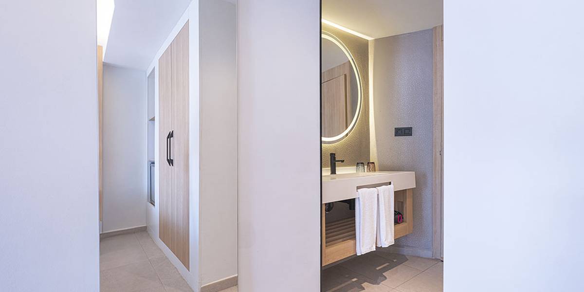 Double room with pool view Hotel MYND Adeje Tenerife Double room with pool view Hotel MYND Adeje Tenerife
