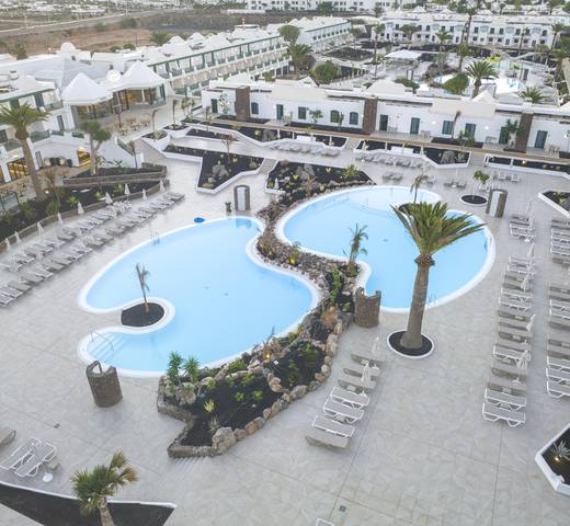 Piscina Hotel MYND Yaiza Lanzarote
