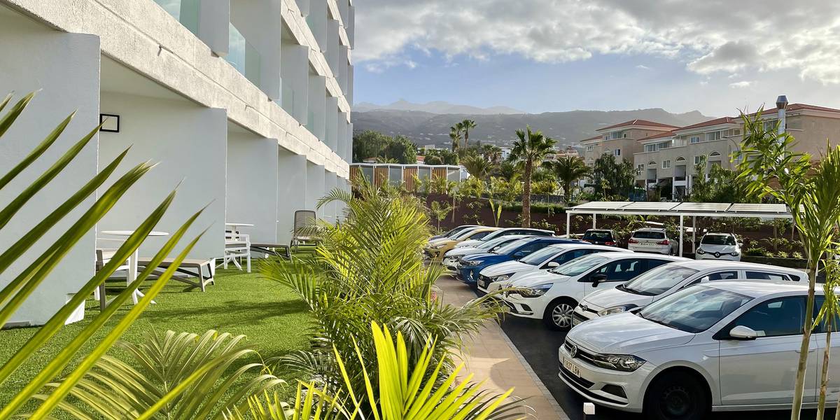 Double room with terrace Hotel MYND Adeje Tenerife