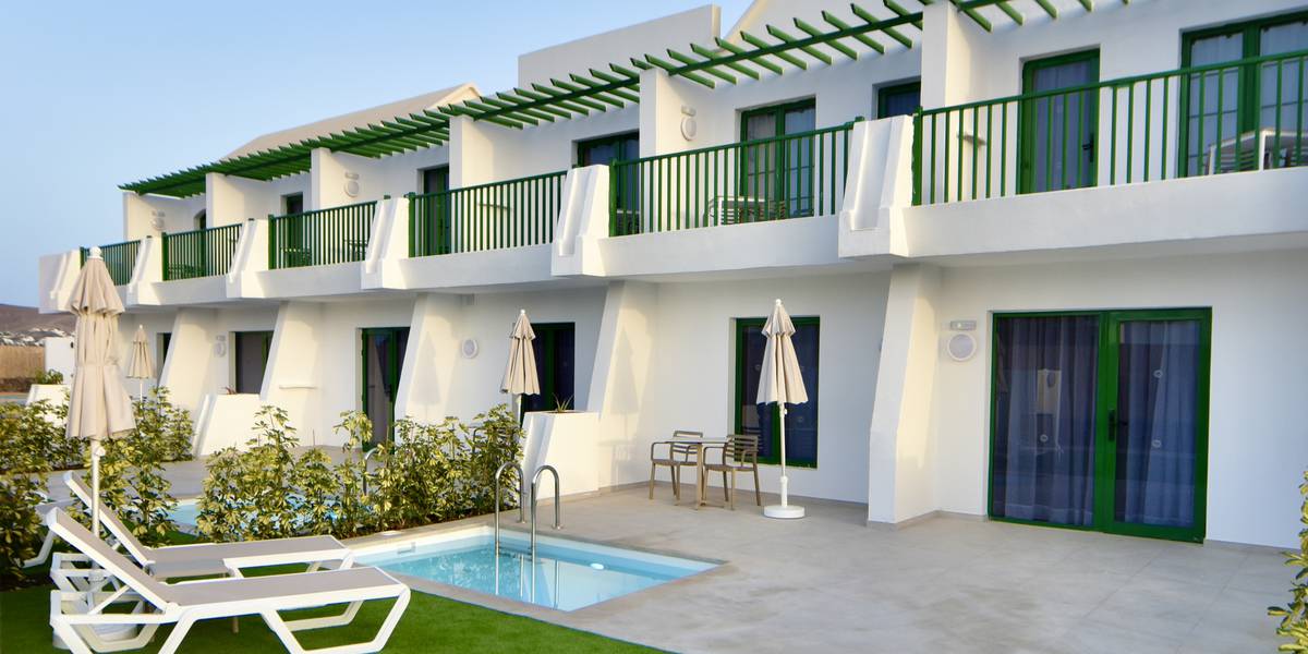 Suite superior con piscina privada Hotel MYND Yaiza Lanzarote Suite superior con piscina privada Hotel MYND Yaiza Lanzarote