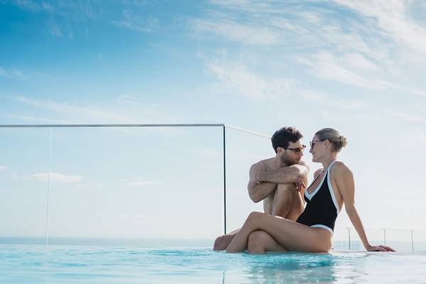 Infinity pool Hotel MYND Adeje Tenerife