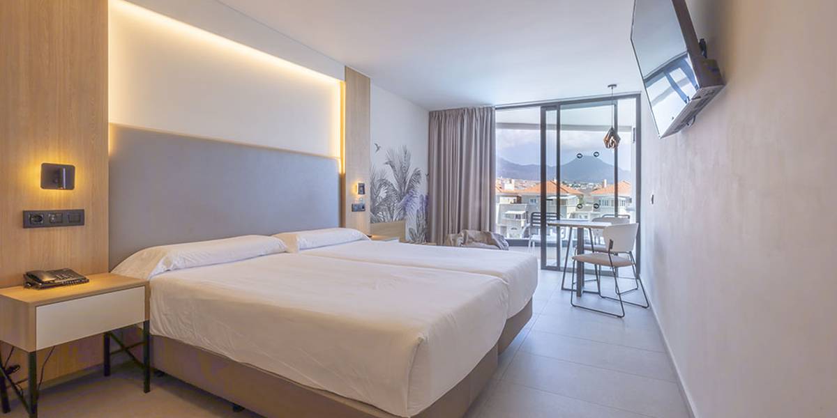Double room with pool view Hotel MYND Adeje Tenerife Double room with pool view Hotel MYND Adeje Tenerife