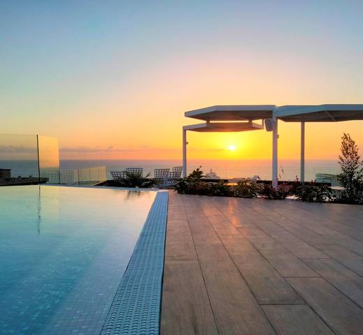 Infinity pool Hotel MYND Adeje Teneriffa