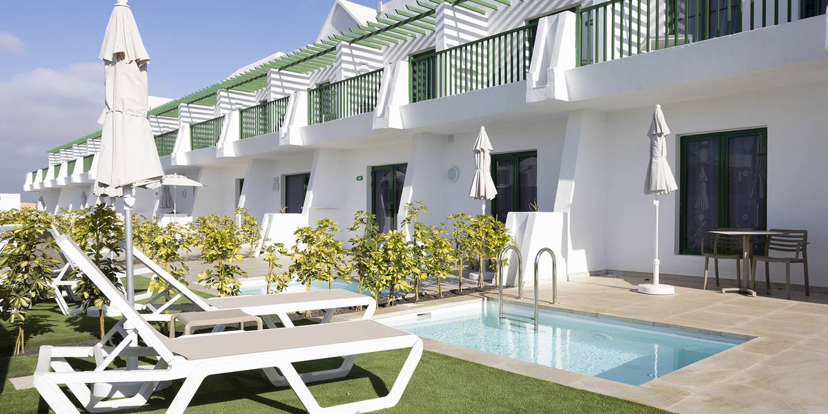 Suite superior con piscina privada Hotel MYND Yaiza Lanzarote Suite superior con piscina privada Hotel MYND Yaiza Lanzarote