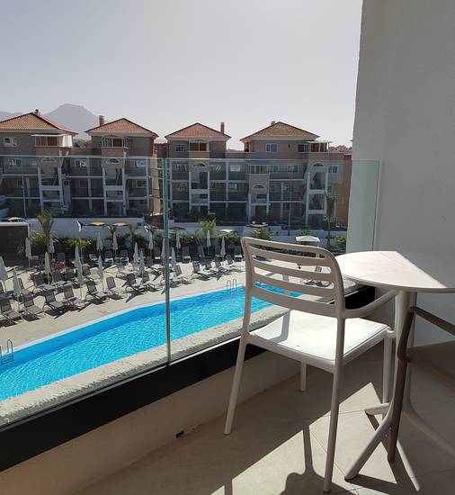Doppelzimmer mit poolblick Hotel MYND Adeje TENERIFFA Doppelzimmer mit poolblick Hotel MYND Adeje TENERIFFA