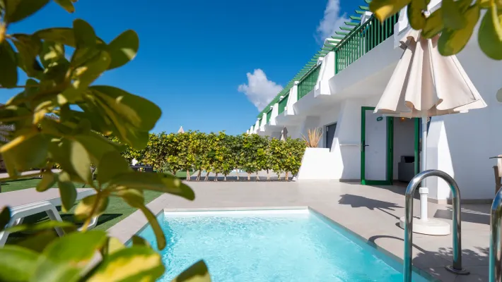 Suite superior con piscina privada Hotel MYND Yaiza Lanzarote Suite superior con piscina privada Hotel MYND Yaiza Lanzarote