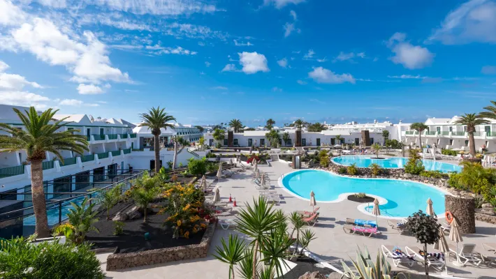 Junior suite vista piscina Hotel MYND Yaiza Lanzarote Junior suite vista piscina Hotel MYND Yaiza Lanzarote