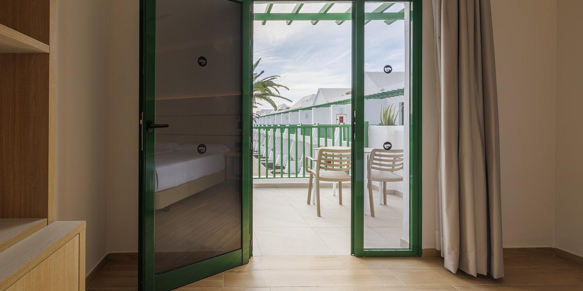 Suite Junior avec vue sur la piscine Hotel MYND Yaiza Lanzarote Suite Junior avec vue sur la piscine Hotel MYND Yaiza Lanzarote