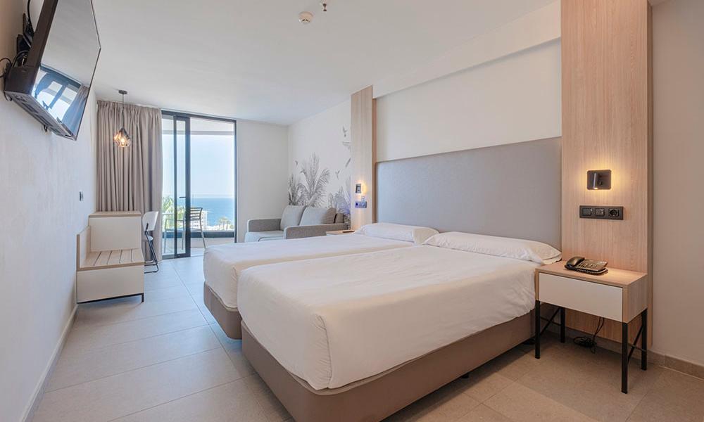 Doppelzimmer mit teilweisem Meerblick Hotel MYND Adeje Teneriffa Doppelzimmer mit teilweisem Meerblick Hotel MYND Adeje Teneriffa