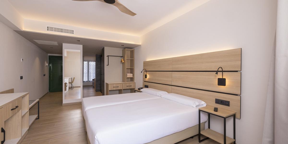 Suite Pool View Hotel MYND Yaiza Lanzarote Suite Pool View Hotel MYND Yaiza Lanzarote